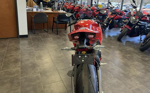 2025 Ducati Panigale V4 S Ducati Red