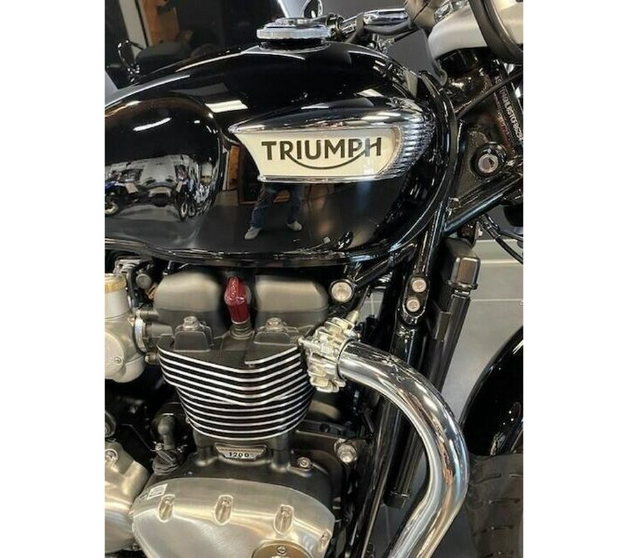 New 2025 Triumph BONNEVILLE SPEEDMASTER
