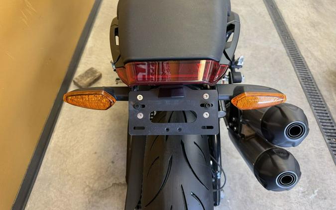 2024 Indian FTR Indy Red/Black