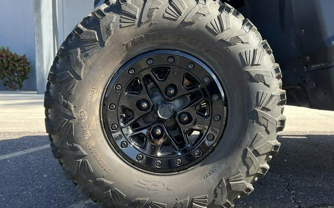 2026 Can-Am Maverick X3 MAX X Ds Turbo RR Triple Black_7.6 In.