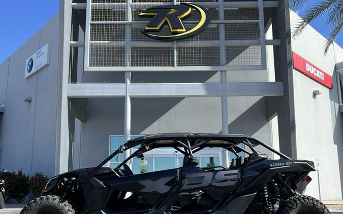 2026 Can-Am Maverick X3 MAX X Ds Turbo RR Triple Black_7.6 In.