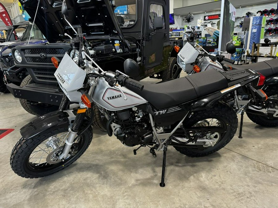 2024 Yamaha TW200