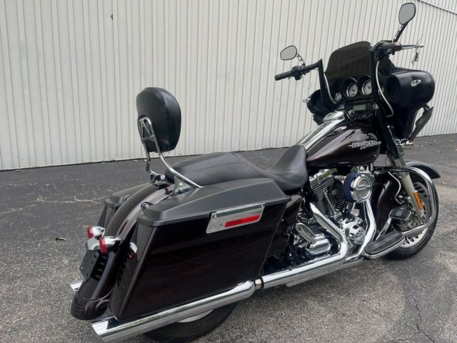 2011 Harley-Davidson FLHX - Street Glide
