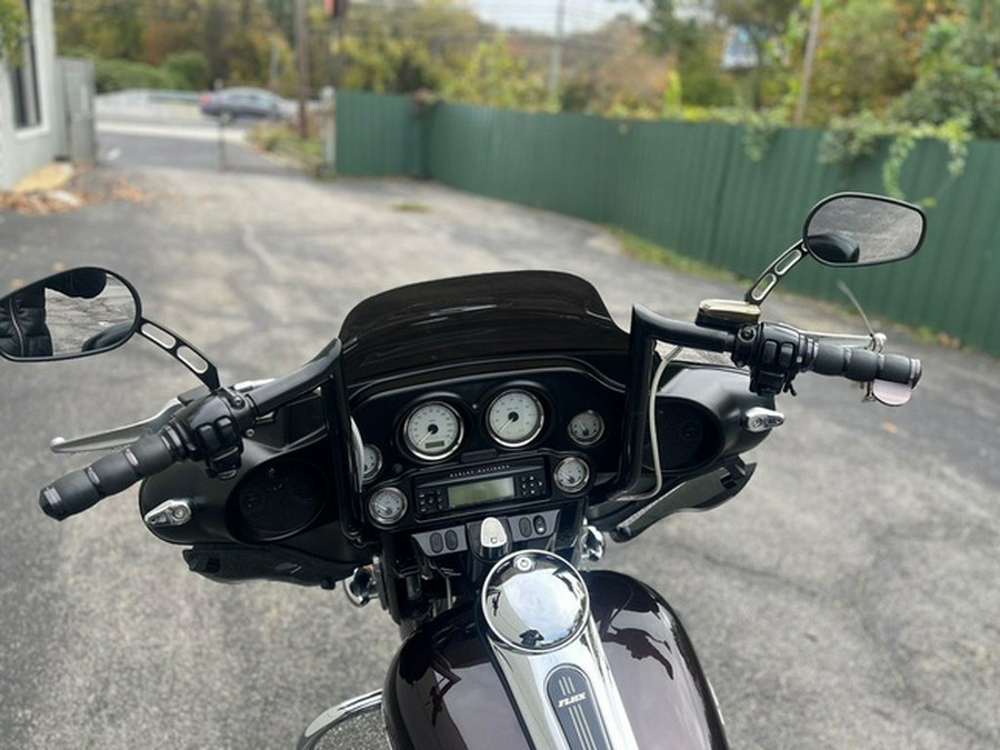 2011 Harley-Davidson FLHX - Street Glide