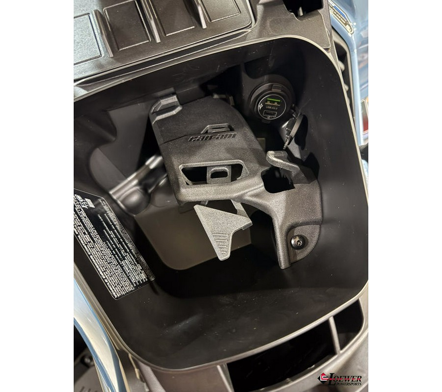 2026 Can-Am® Outlander MAX XT 700