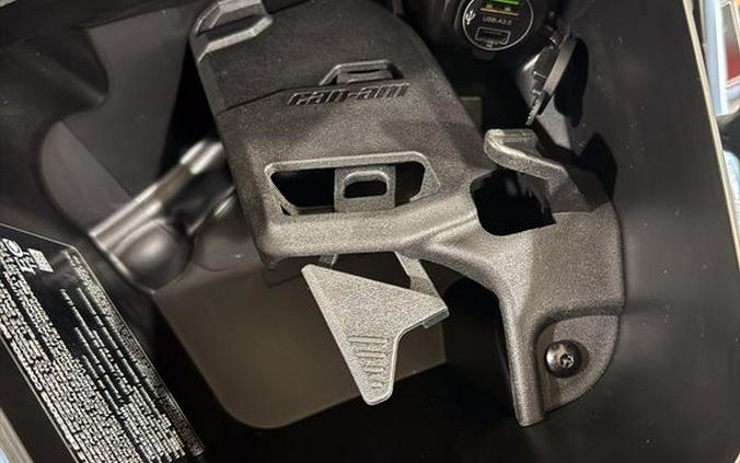 2026 Can-Am® Outlander MAX XT 700