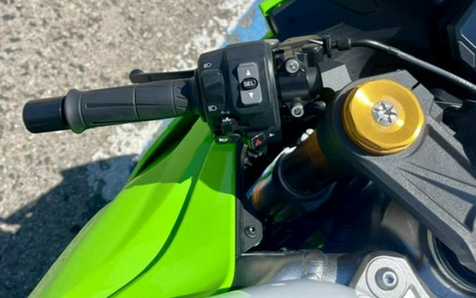 2024 Kawasaki Ninja ZX-6R ABS KRT Edition