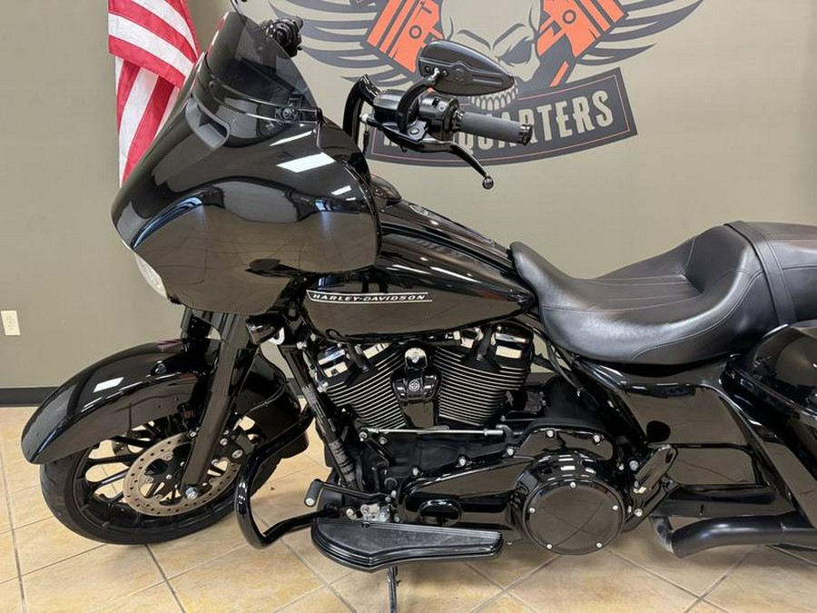 2018 Harley-Davidson® FLHXS - Street Glide® Special