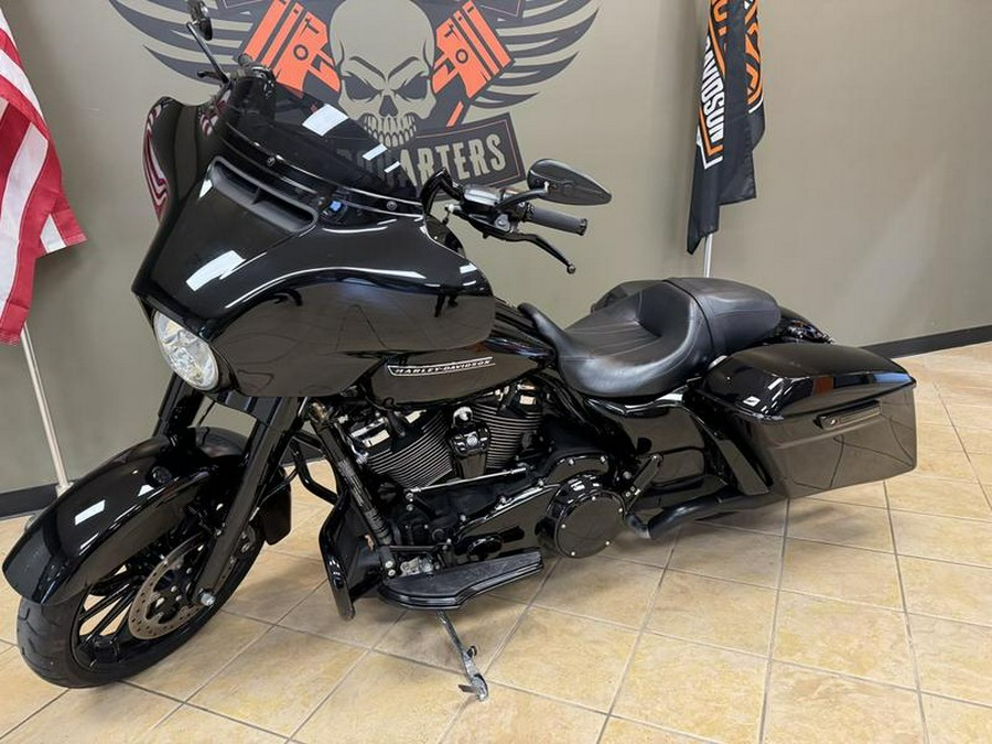 2018 Harley-Davidson® FLHXS - Street Glide® Special