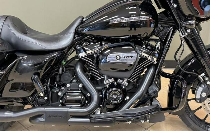 2018 Harley-Davidson® FLHXS - Street Glide® Special