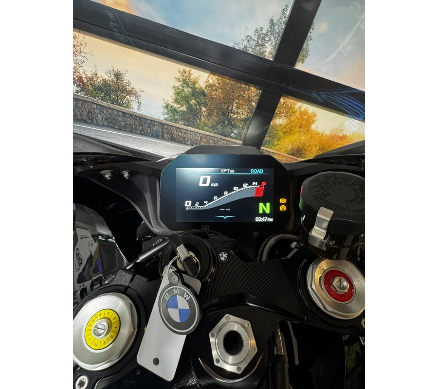 2026 BMW M 1000 RR