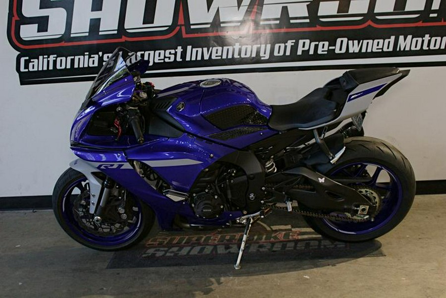 2021 Yamaha YZF-R1