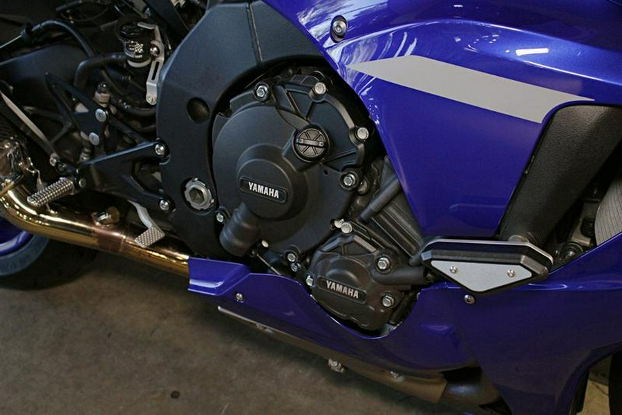 2021 Yamaha YZF-R1