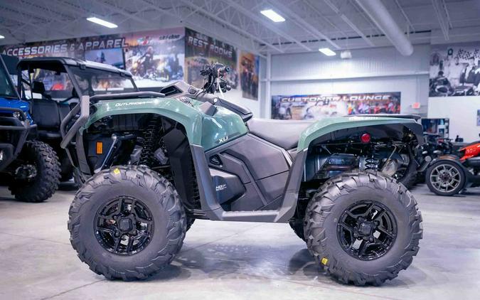 2024 Can-Am® Outlander Pro HD7