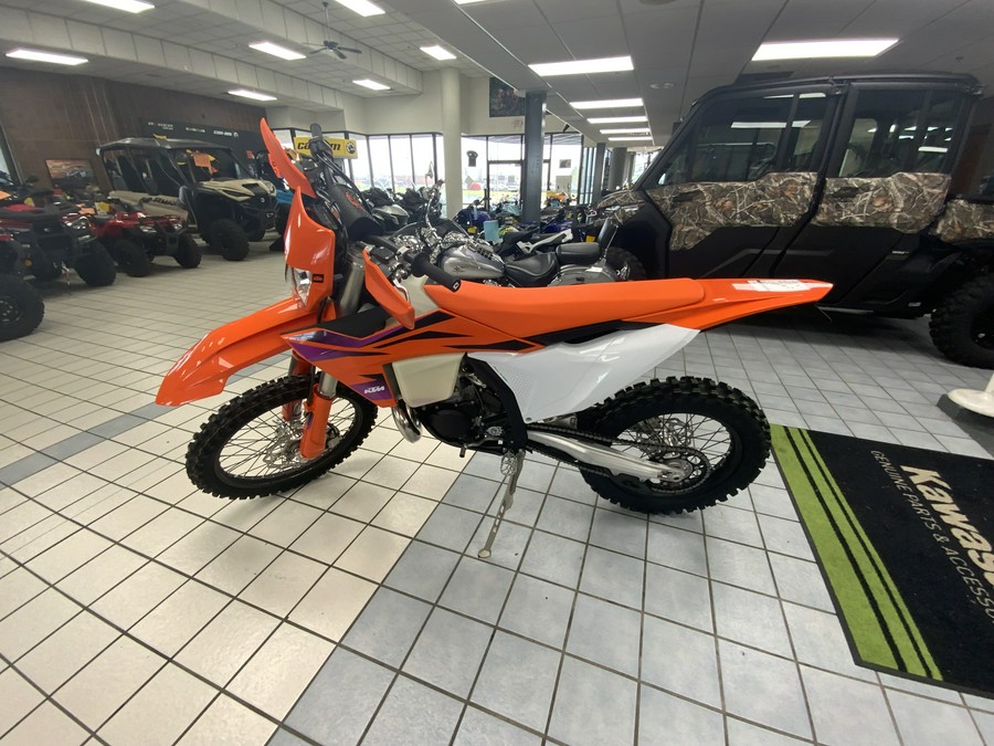 2024 KTM XC 250 W