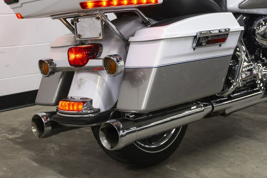 2009 Harley-Davidson® FLHTCU - Ultra Classic® Electra Glide®