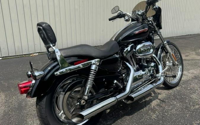 2009 Harley-Davidson Sportster XL1200C - 1200 Custom