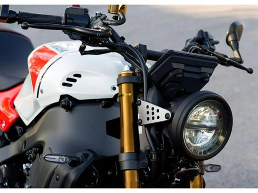 2025 Yamaha XSR900