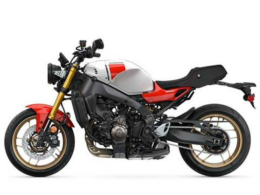 2025 Yamaha XSR900