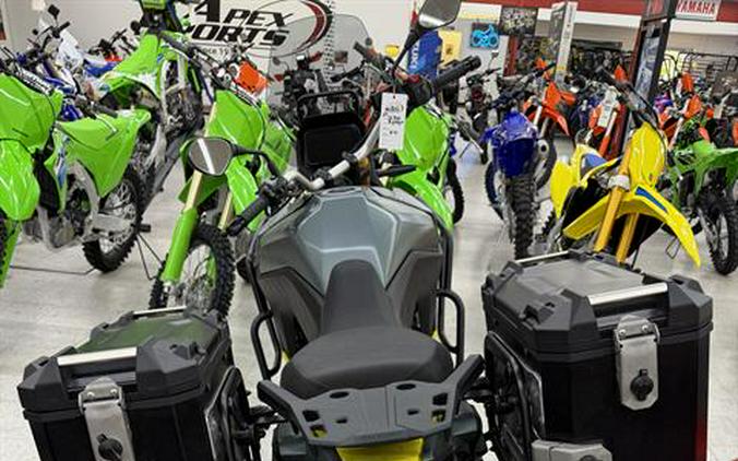 2024 Suzuki V-Strom 800DE Adventure