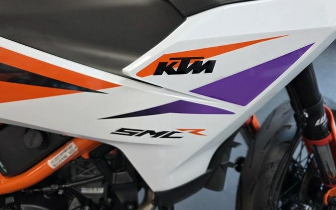 2026 KTM SMC 390 R