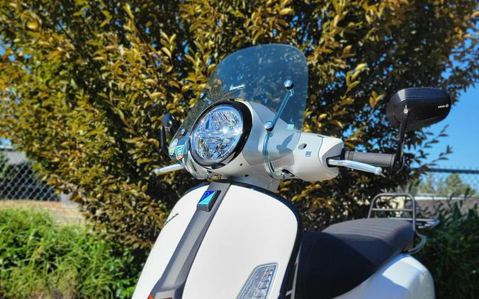 2023 Vespa GTS SUPERSPORT 300