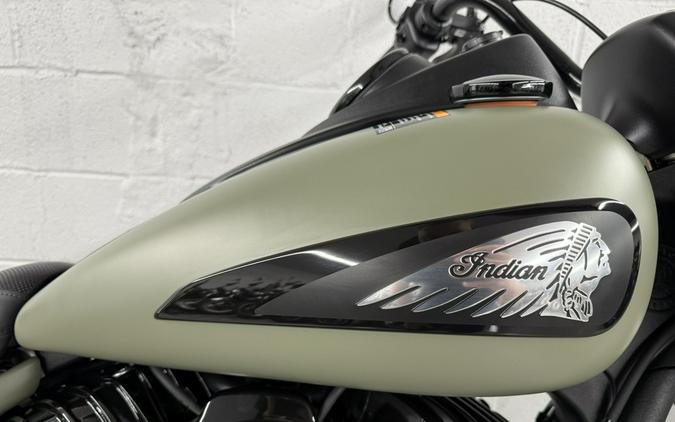 2025 Indian Springfield Dark Horse