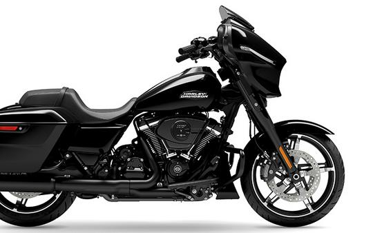 2024 Harley-Davidson Street Glide Review [18 Fast Facts; 44 Pics]