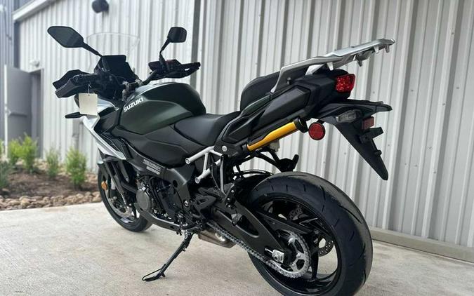 New 2024 Suzuki GSX-S 1000GX+