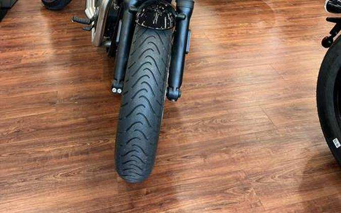 2025 Triumph Bonneville Bobber