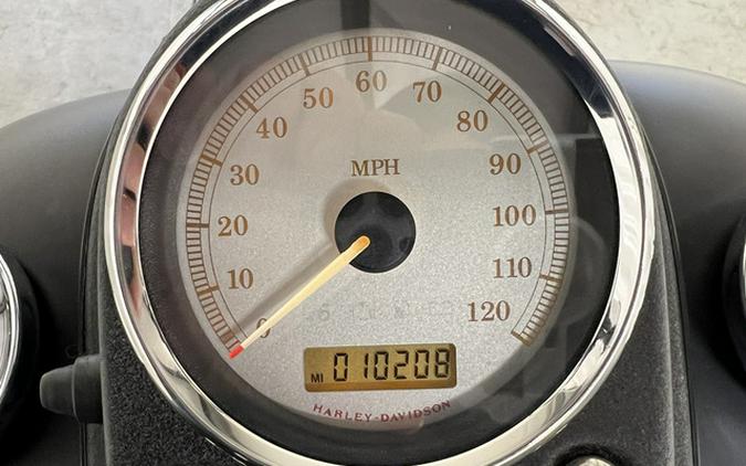 2010 Harley-Davidson Dyna Street Bob FXDB Dyna Street Bob