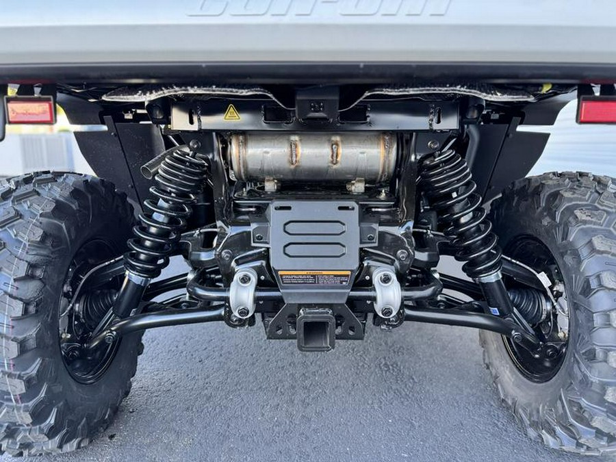 2026 Can-Am® Defender MAX Limited HD11