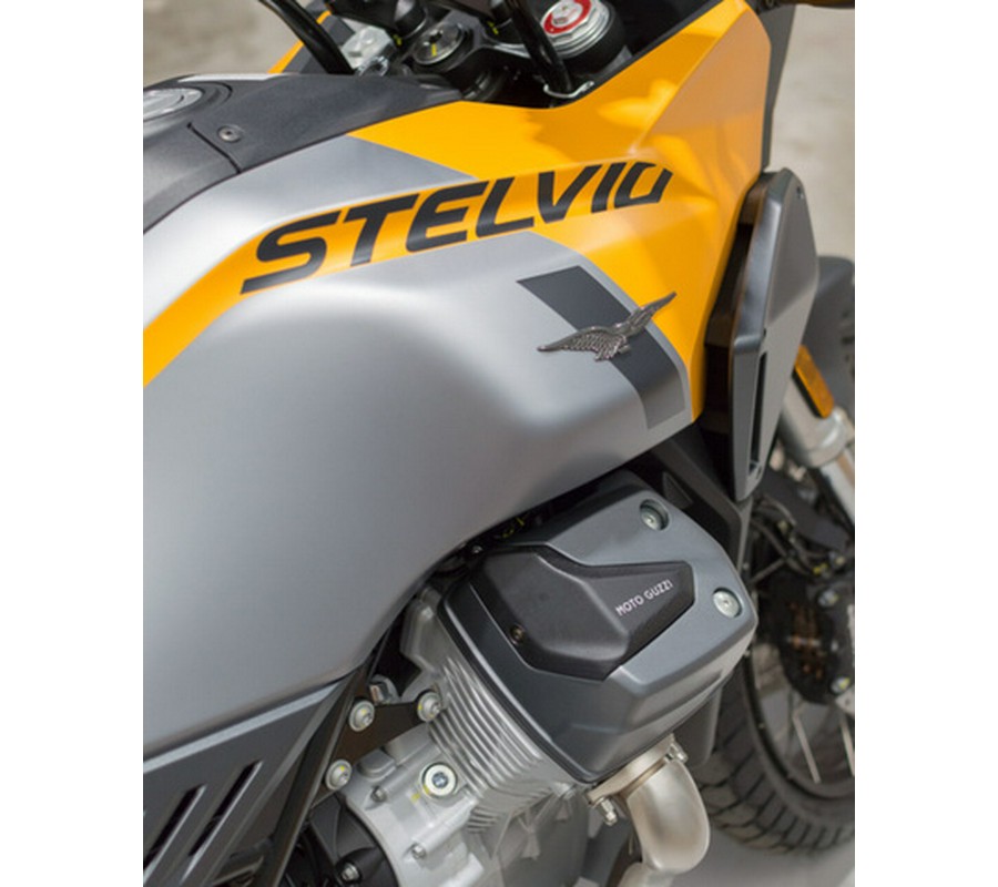 2024 Moto Guzzi Stelvio