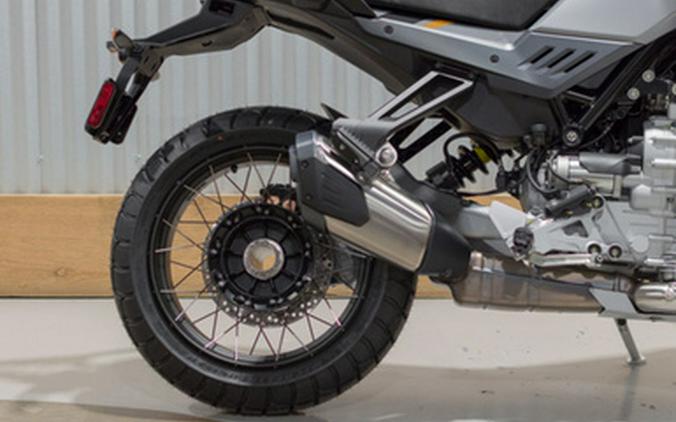 2024 Moto Guzzi Stelvio