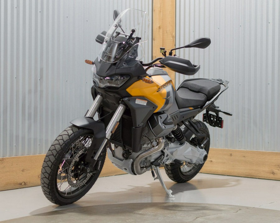 2024 Moto Guzzi Stelvio