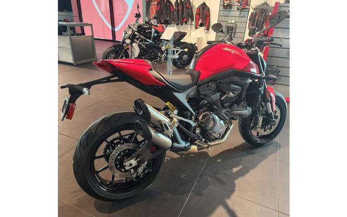 2024 Ducati Monster Plus