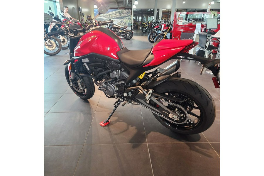 2024 Ducati Monster Plus