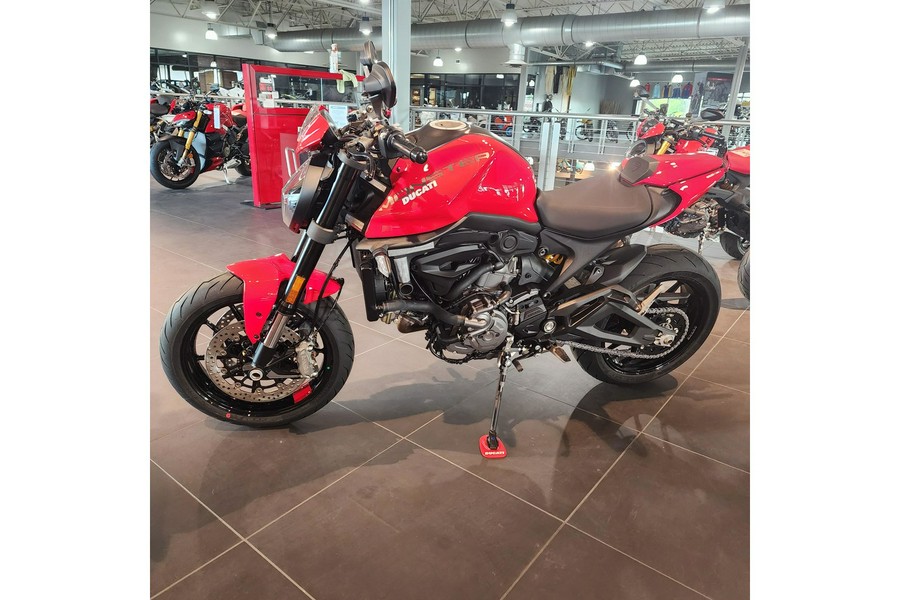 2024 Ducati Monster Plus