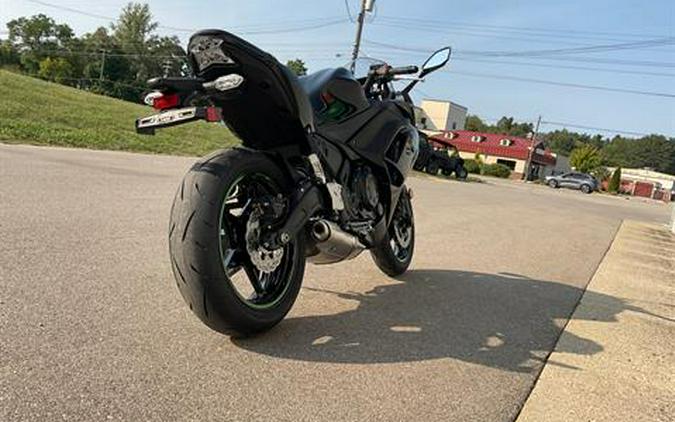 2025 Kawasaki Ninja 650