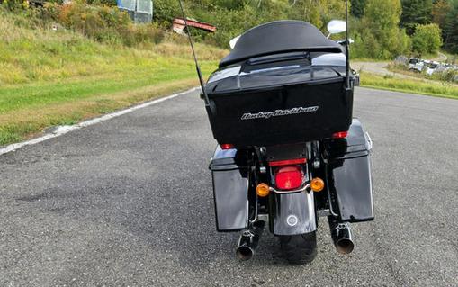 2011 Harley-Davidson® FLTRU - Road Glide® Ultra