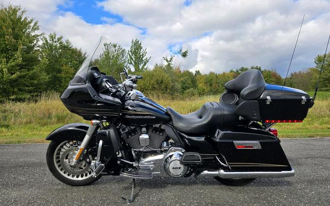 2011 Harley-Davidson® FLTRU - Road Glide® Ultra