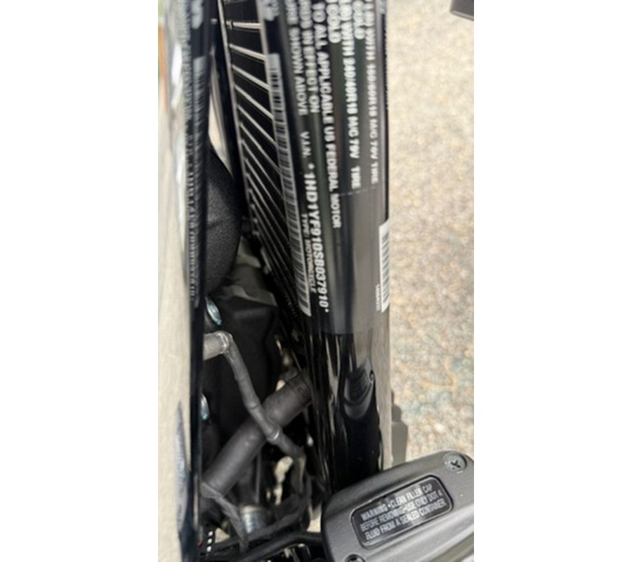 2025 Harley-Davidson FLFB - Fat Boy