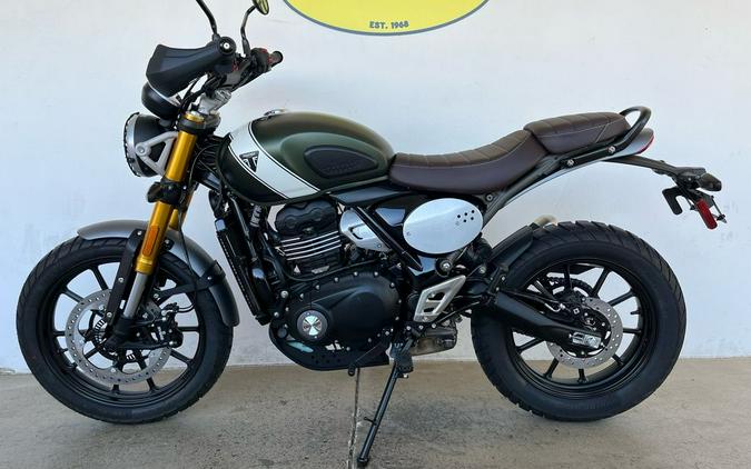 2024 Triumph Scrambler 400 X Matte Khaki Green / Fusion White