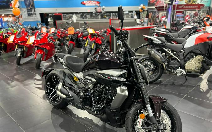 2026 Ducati XDIAVEL V4
