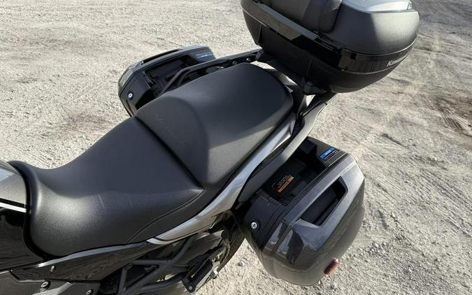2022 Kawasaki Versys® 1000 SE LT+