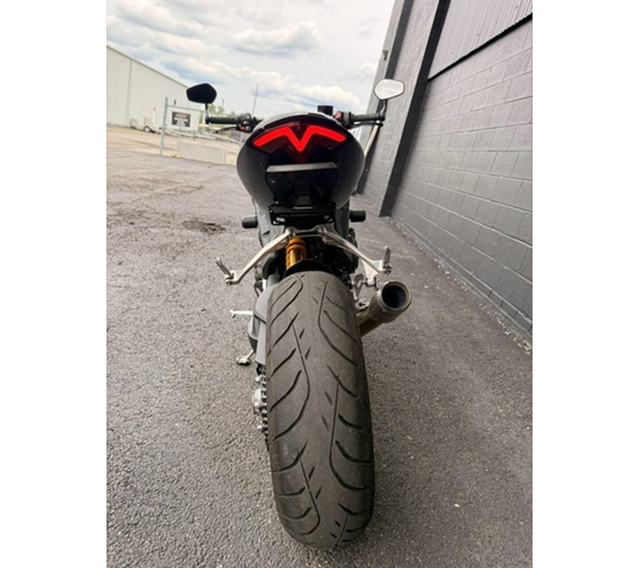 2022 Triumph Speed Triple 1200 RS Sapphire Black 1200 RS