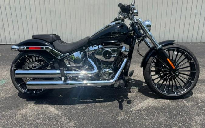 2025 Harley-Davidson Softail FXBR - Breakout
