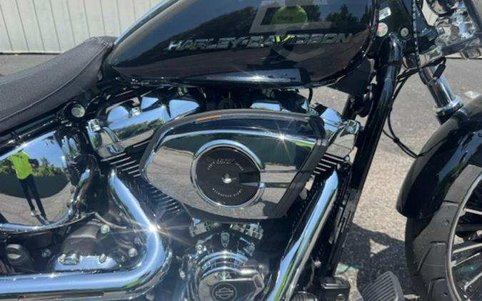 2025 Harley-Davidson Softail FXBR - Breakout