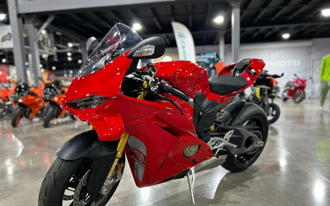 2025 Ducati PANIGALE V4 S