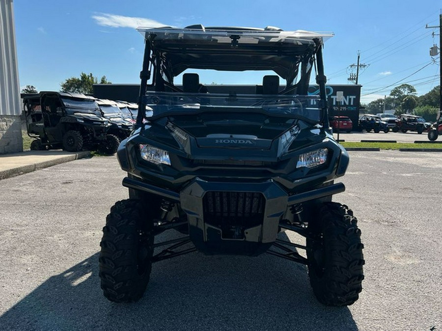 2025 Honda Pioneer 1000-6 Deluxe Crew